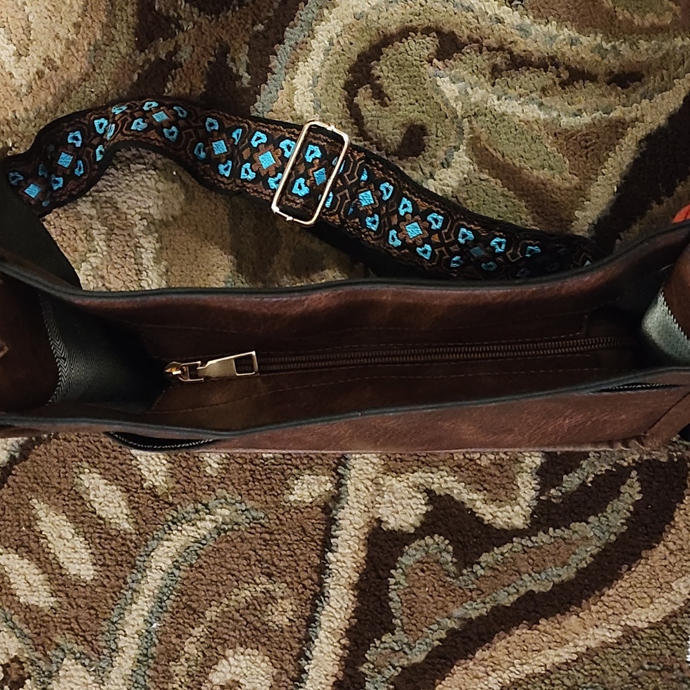 Purse - Picture 9 of 13